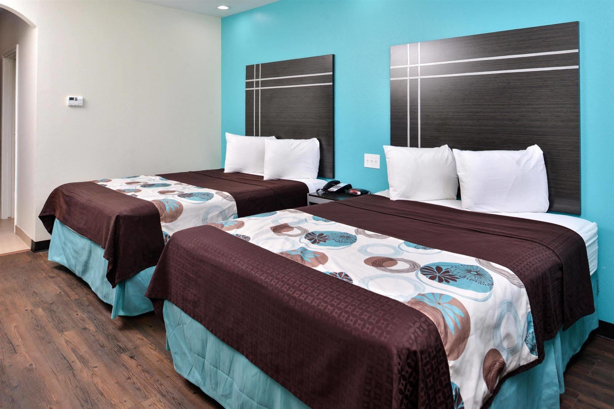 Americas Best Value Inn & Suites Spring / N. Houston Ngoại thất bức ảnh