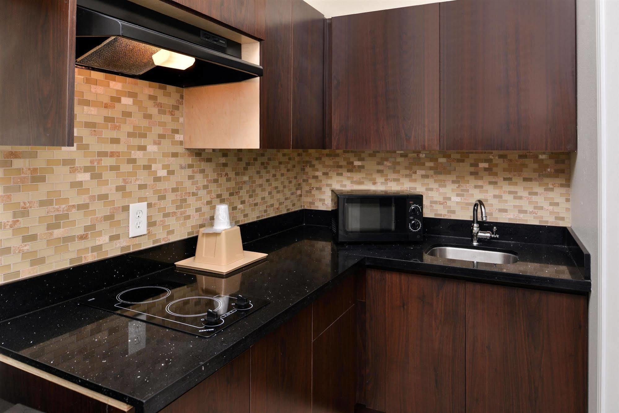 Americas Best Value Inn & Suites Spring / N. Houston Ngoại thất bức ảnh