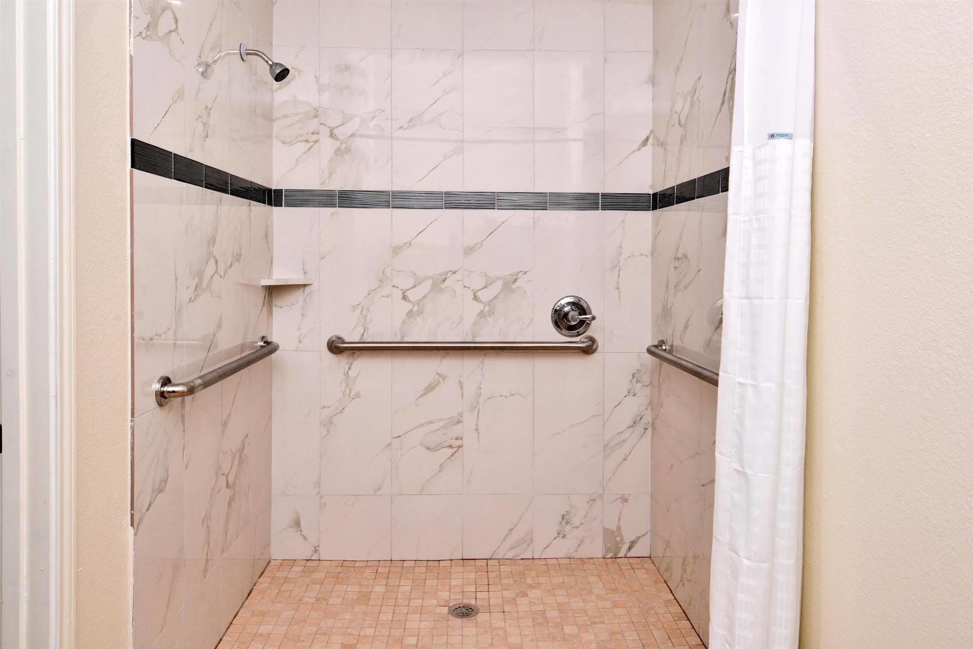Americas Best Value Inn & Suites Spring / N. Houston Ngoại thất bức ảnh